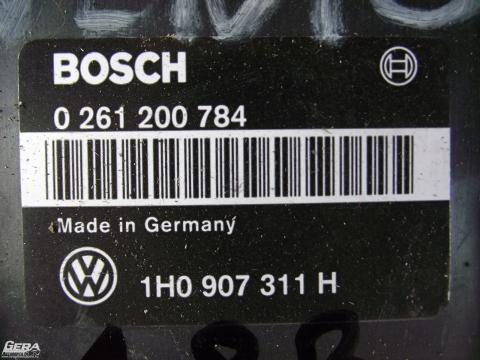 Volkswagen Vento 1.8 B motorvezérlő elektronika!BOSCH!