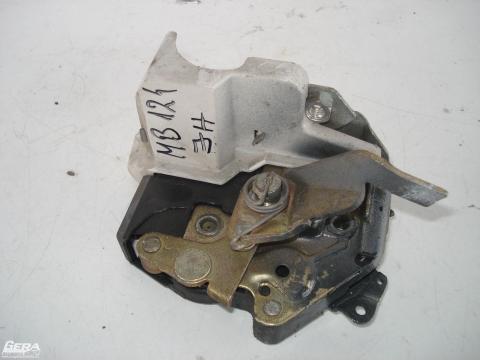 Mercedes W124 zárszerkezet! Jobb hátsó.