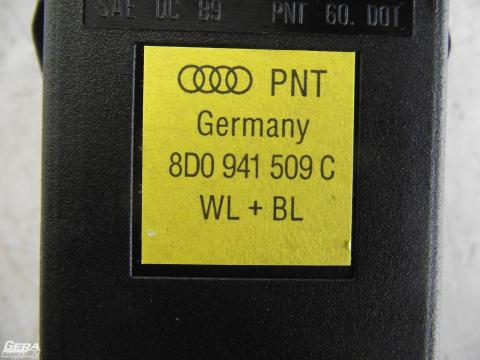 Audi A4 elakadásjelző (vészvillogó) kapcsoló!