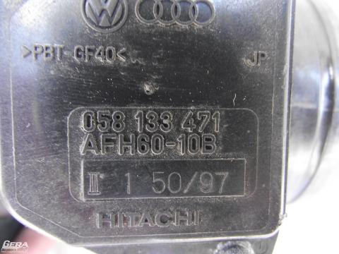 Audi A4 1.6 1.8 légtömegmérő! Hitachi! 1 füle törött!