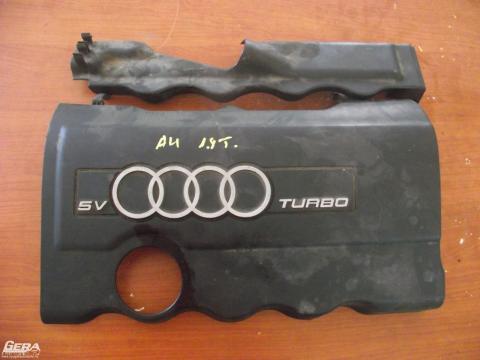 Audi A4 1.8 T motorburkolat!