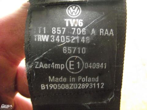 Volkswagen Touran &#039;2008&#039; jobb első biztonsági öv!