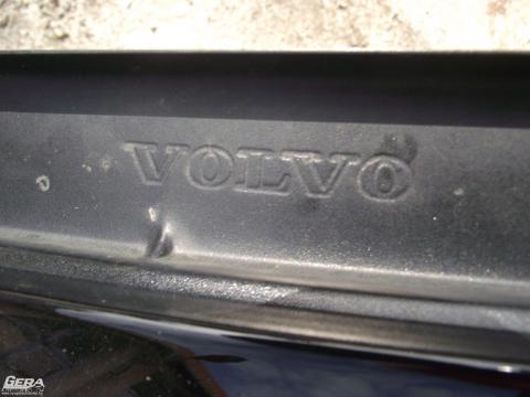 Volvo S60 sárvédő! Fekete színű, bal első!