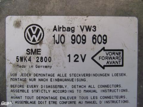 Volkswagen Golf IV légzsákindító!