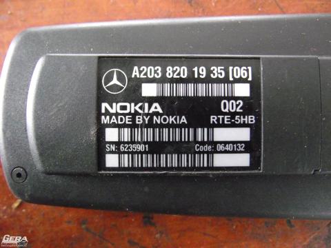Mercedes W210 E-osztály gyári telefon, könyöklőbe épített!
