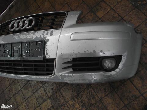 Audi A3 8P &#039;2006&#039; szürke színű első lökhárító! A festése csúnya!! 3...
