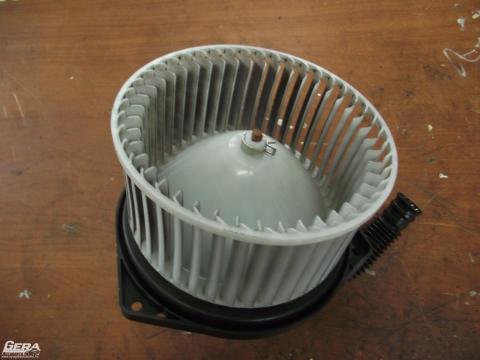 Subaru Forester '2008' fűtőventilátor!
