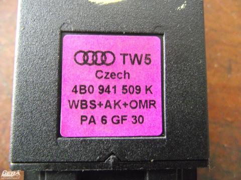 Audi A6 C5 '2005' vészvillogó (elakadásjelző) kapcsoló!
