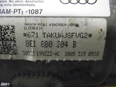 Audi A4 B7 8E &#039;2006&#039; utaslégzsák!