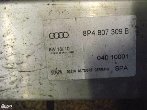 Audi A3 8P &#039;2008&#039; hátsó lökhárító merevítő!