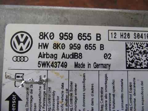 Audi A4 B8 8K légzsákindító!