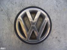 Volkswagen Passat B4 hűtőrácsban lévő embléma!
