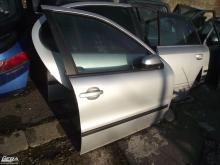 Seat Leon &#039;2001&#039; jobb első ajtó! Ezüst színű! Az ajtó ára a csupasz...