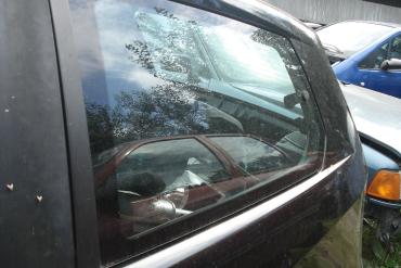 Fiat Punto II 3 ajtós bal hátsó zöld ablaküveg!