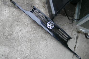 Volkswagen Golf III fekete színű bajuszléc hűtőráccsal!Gyári...