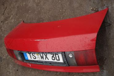 Audi 80 B4 Sedan csomagtérajtó! Piros!  Az ajtó ára az...