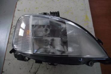 Mercedes ML W163 első lámpa (fényszóró)! Jobb oldali!