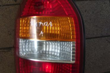 Opel Zafira A bal hátsó lámpa!