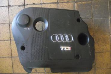 Audi A4 &#039;2002&#039; 1.9 PDTDi motorburkolat!