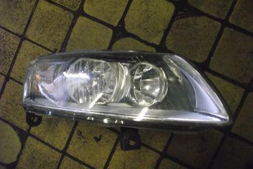 Audi A6 C6 4F &#039;2005&#039; jobb első lámpa (fényszóró)! Nem xenon!